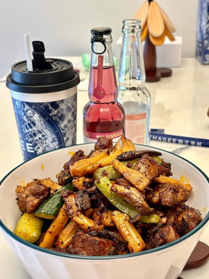湘乡快餐：便捷美味的新选择